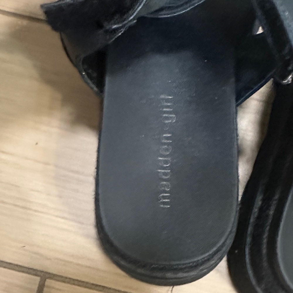 Madden Girl Black Platform Sandals - Picture 6 of 7